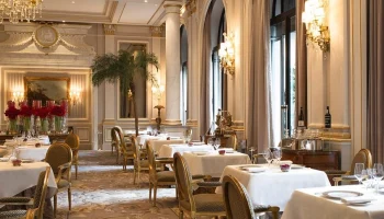 Рестораны Рестораны